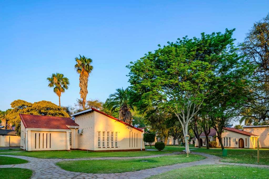 Kadoma Hotel & Conference Centre Dış mekan fotoğraf
