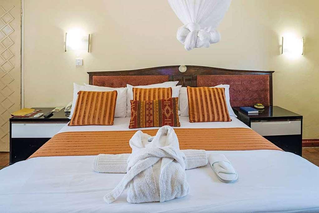 Kadoma Hotel & Conference Centre Oda fotoğraf