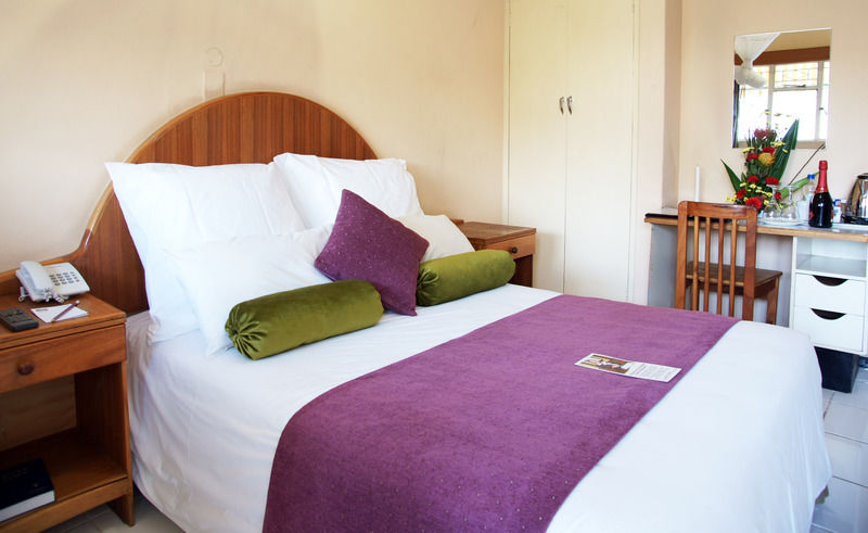 Kadoma Hotel & Conference Centre Dış mekan fotoğraf